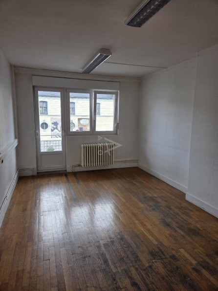 vente Local commercial Maubeuge - Photo 6