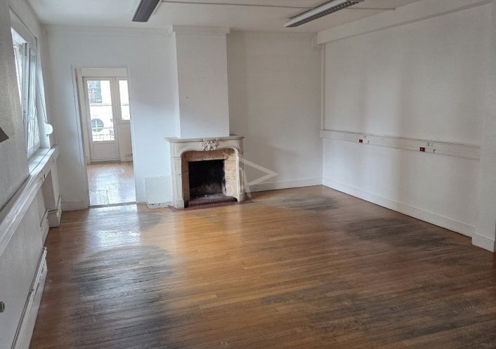 vente Local commercial Maubeuge