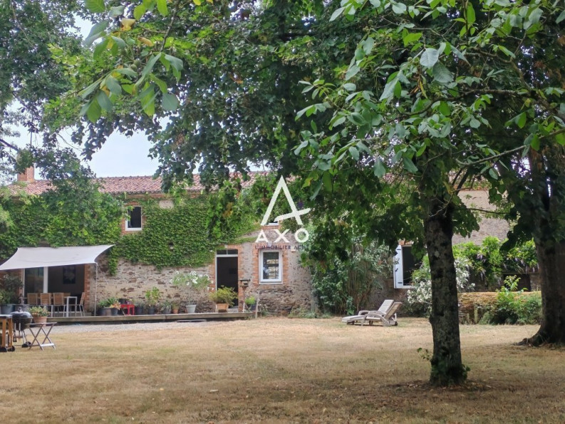 vente Maison de caractère Le Landreau - Photo 3