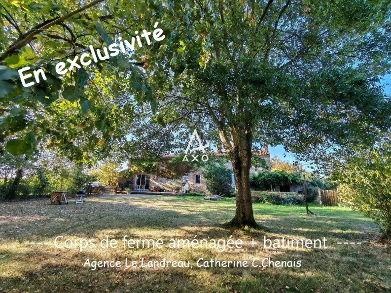 vente Maison de caractère Le Landreau - Photo 1