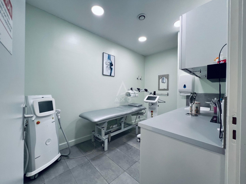 vente Bureau Les Lilas - Photo 8