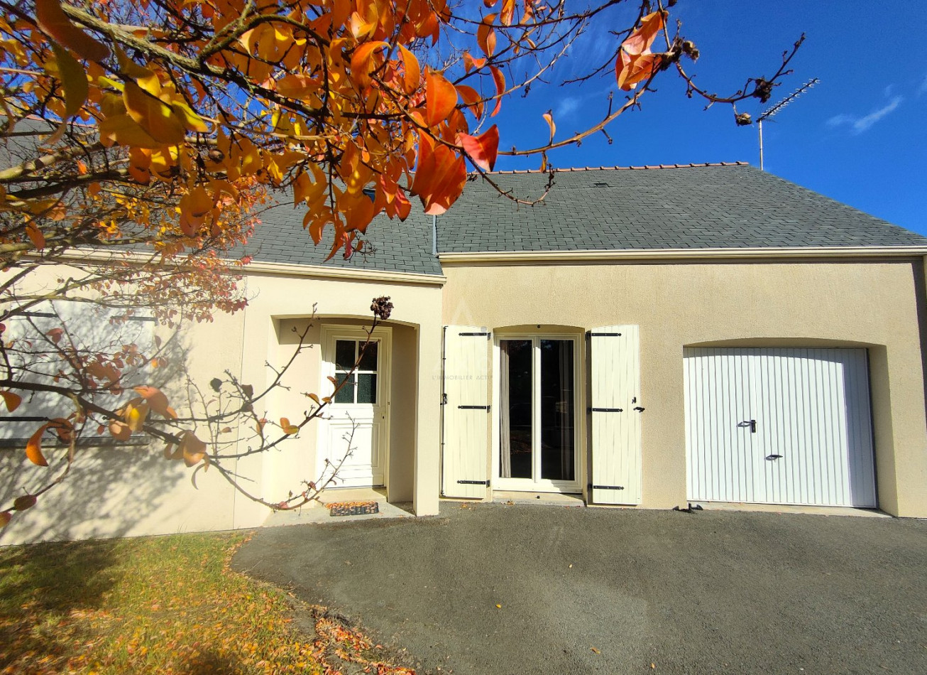 vente Maison La Chapelle Saint Laud - Photo 3