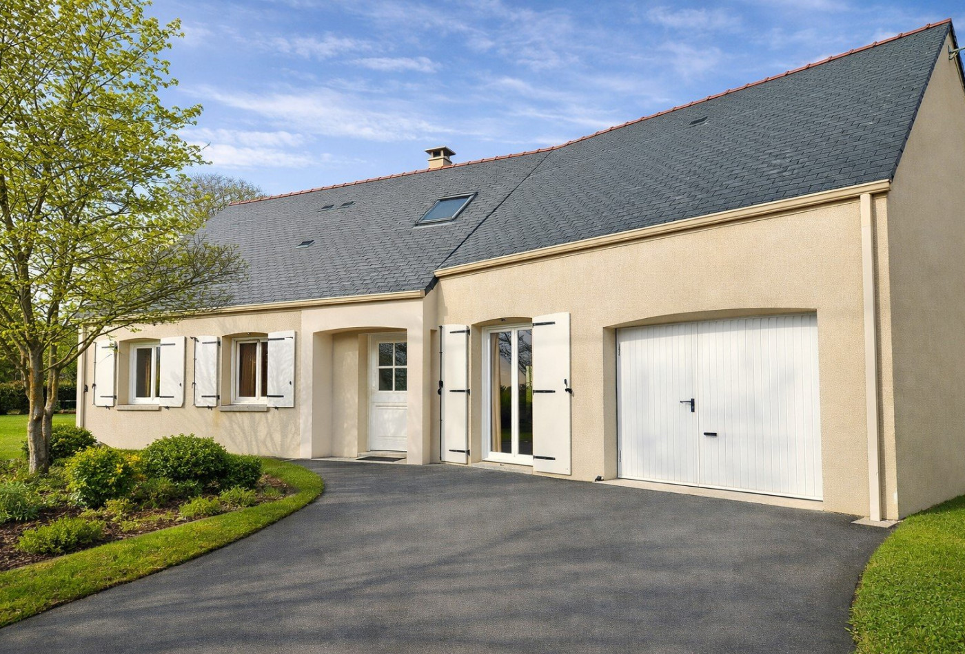 vente Maison La Chapelle Saint Laud - Photo 1