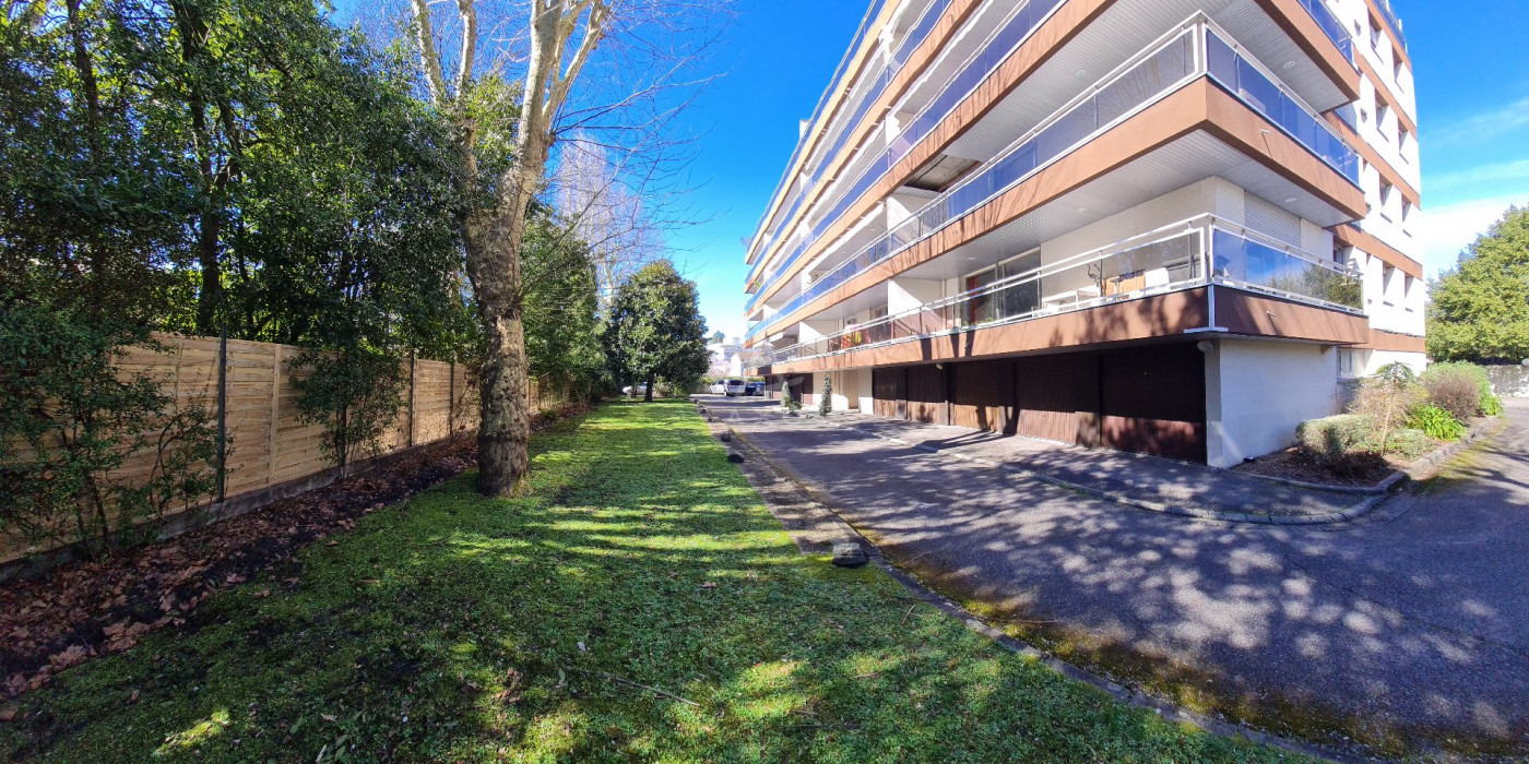 vente Appartement Bordeaux - Photo 2