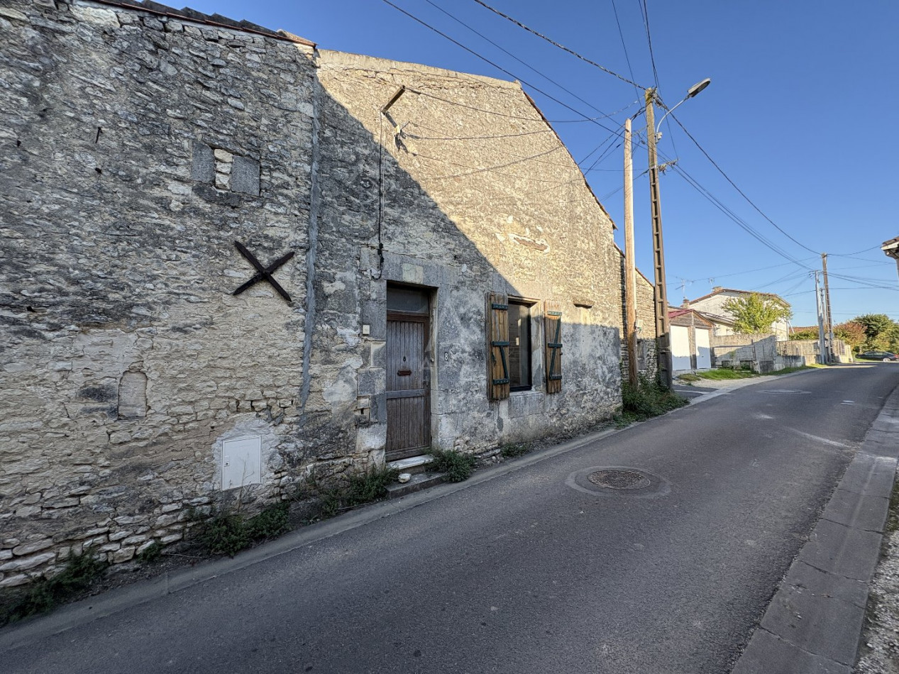 vente Maison en pierre Hiersac - Photo 2