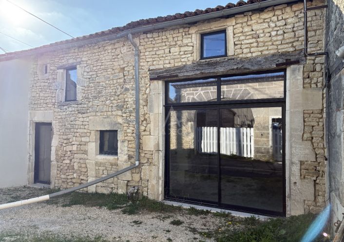 vente Maison en pierre Hiersac