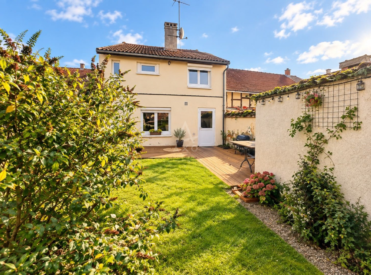 vente Maison de ville Lorris - Photo 1