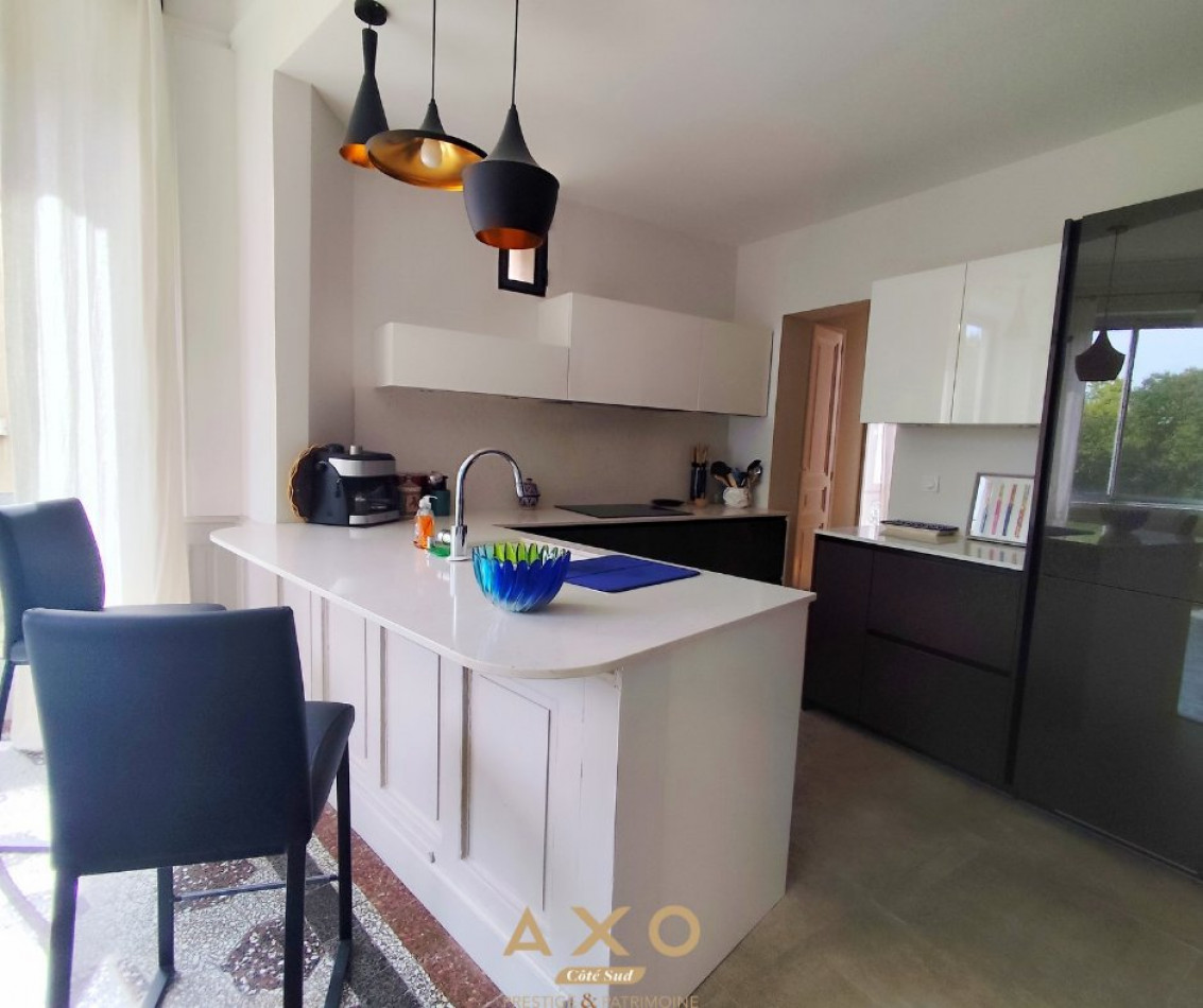 sale Appartement ancien Nimes - Photo 6