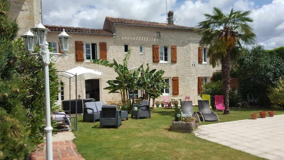 vente Maison de caractère Tourriers - Photo 1