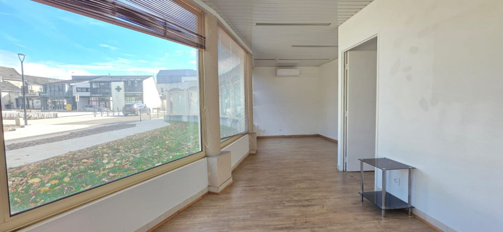 location Bureau Avrille - Photo 2