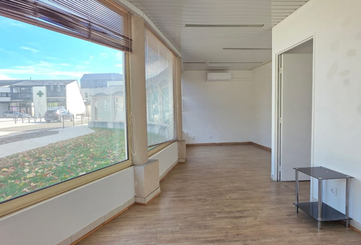 location Bureau Avrille - Photo 1