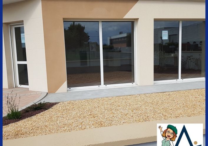 location Local commercial Saint Laurent Des Autels