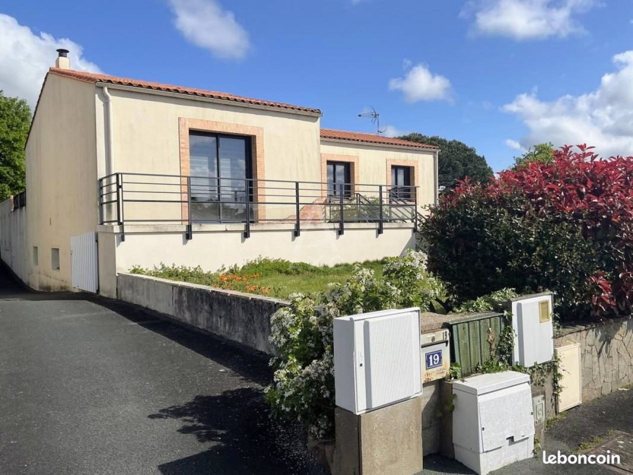 vente Pavillon Les Herbiers - Photo 12