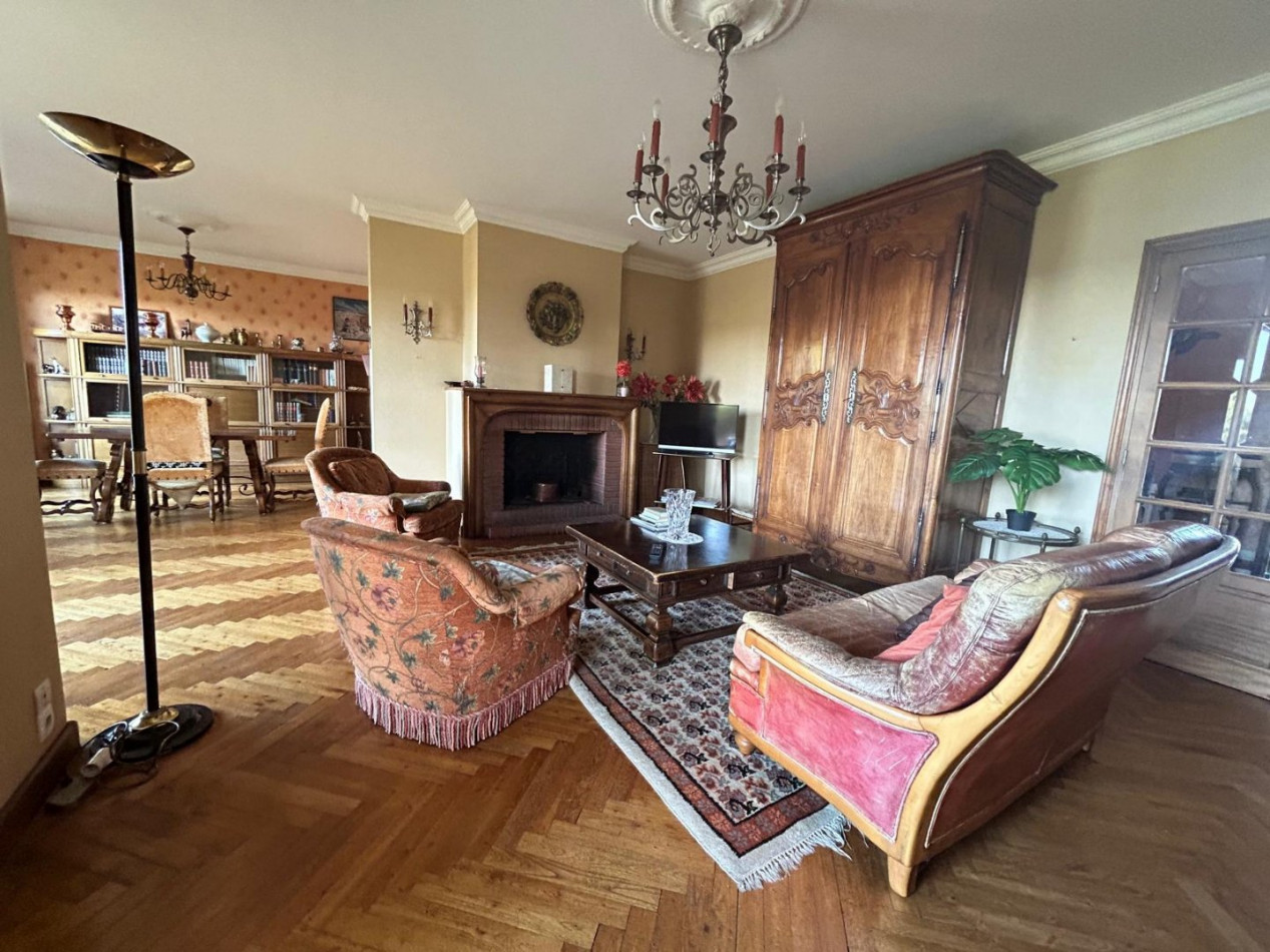 vente Maison L'isle-jourdain - Photo 1
