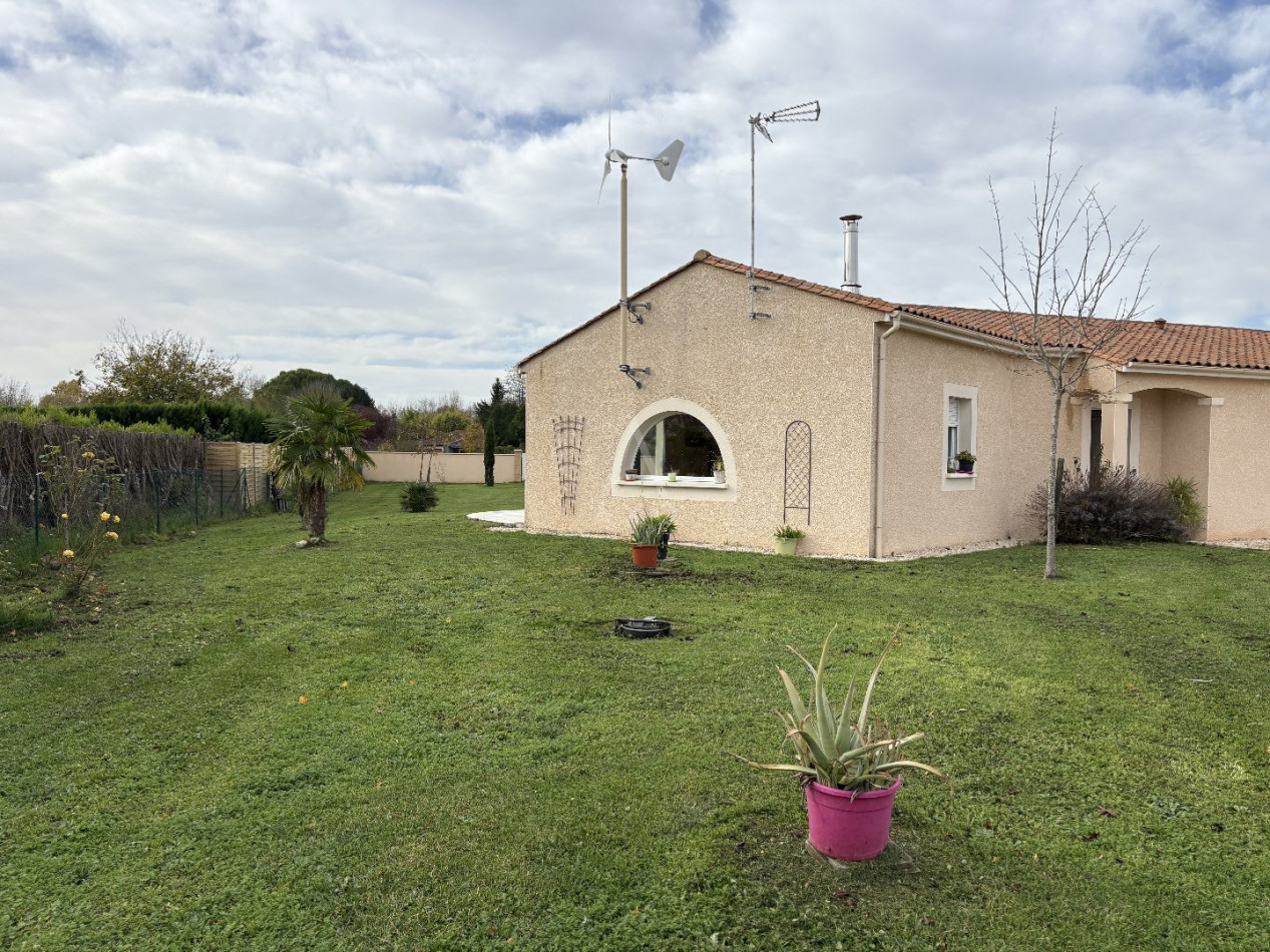 vente Maison individuelle Rouillac - Photo 14