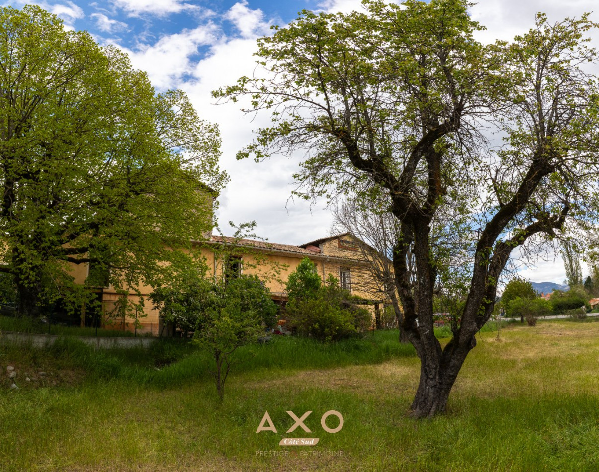 vente Propriété Le Brusquet - Photo 2