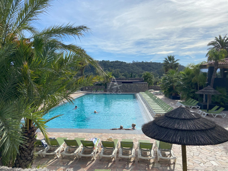 vente Mobil home Saint Aygulf - Photo 9