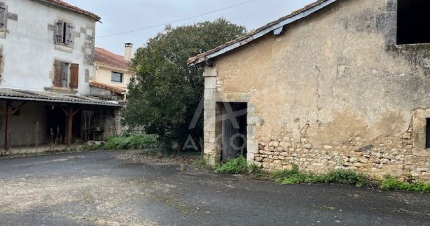 vente Demeure de ville et village Angouleme