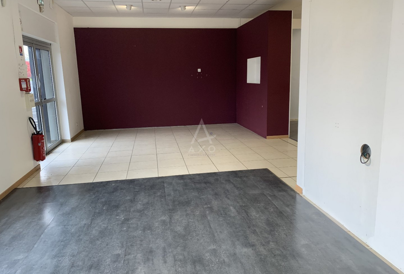 location Local commercial Champniers - Photo 2