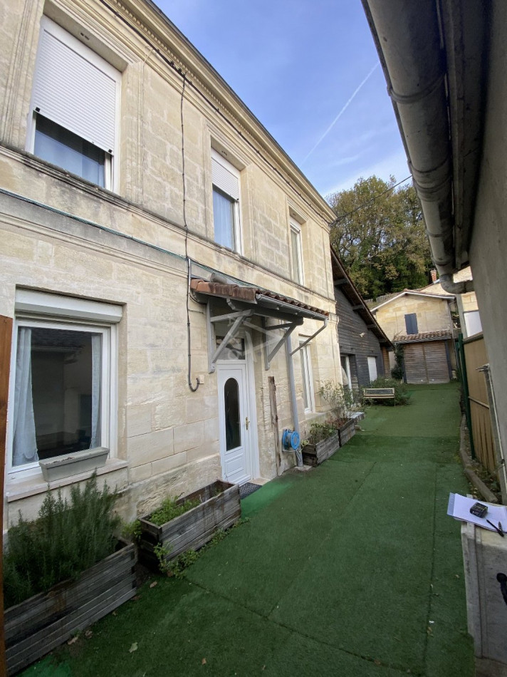 vente Ensemble immobilier Latresne - Photo 1
