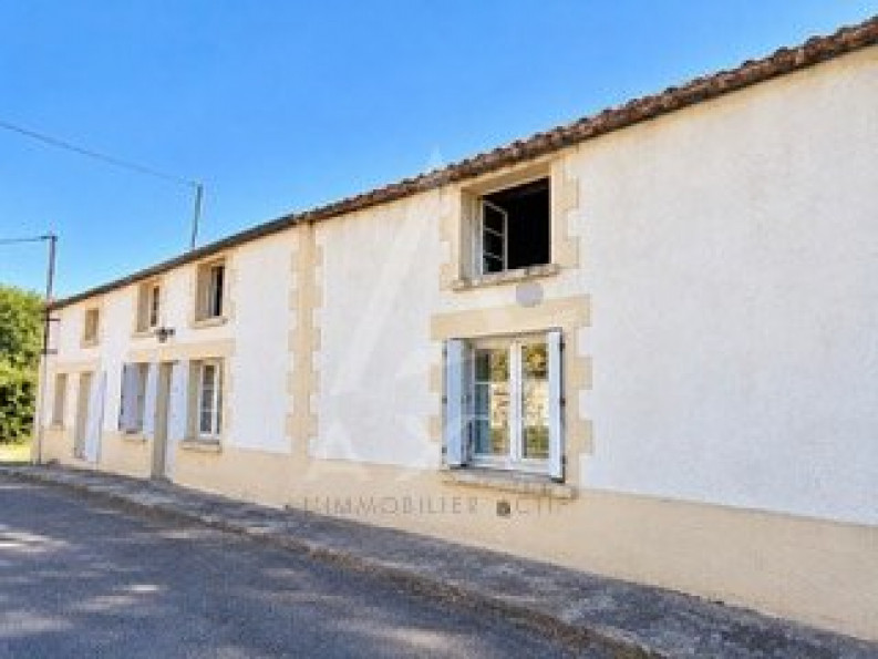 vente Maison Saint Etienne Du Bois - Photo 1