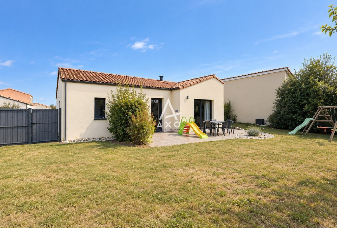 vente Maison La Bruffiere - Photo 1