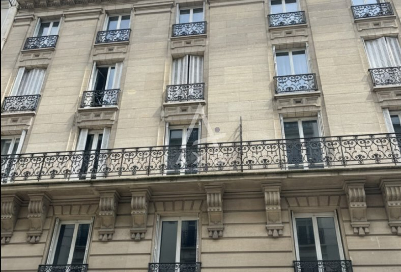 vente Appartement Paris 18eme Arrondissement - Photo 3