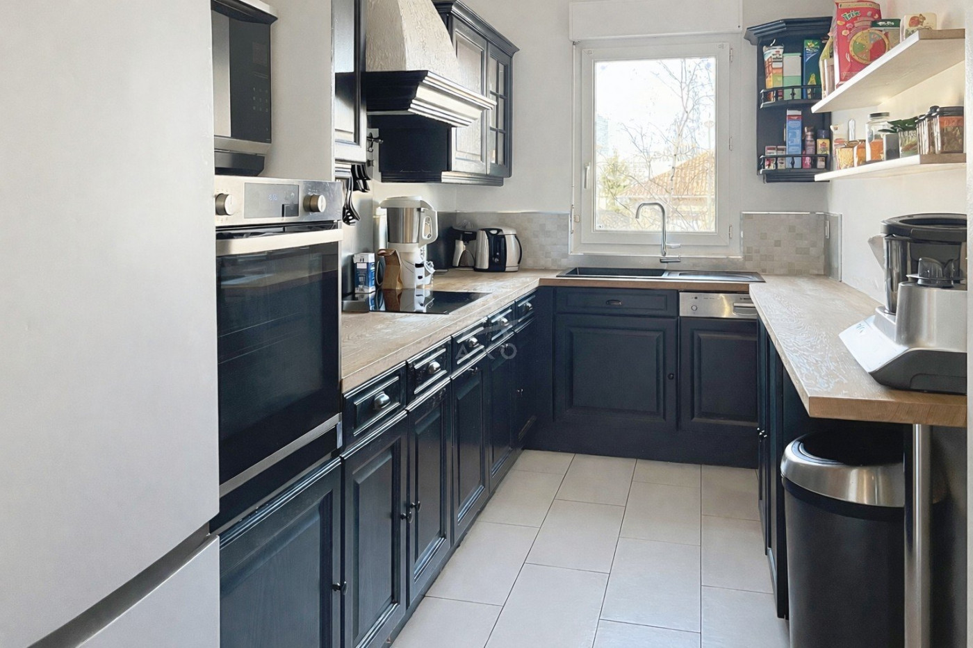 vente Appartement Courbevoie - Photo 2