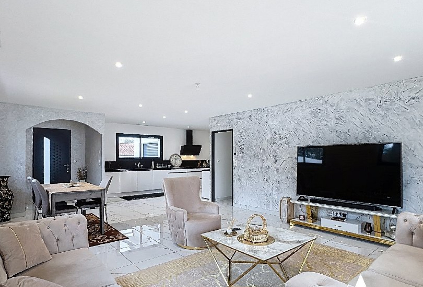 vente Maison Mazerolles - Photo 1