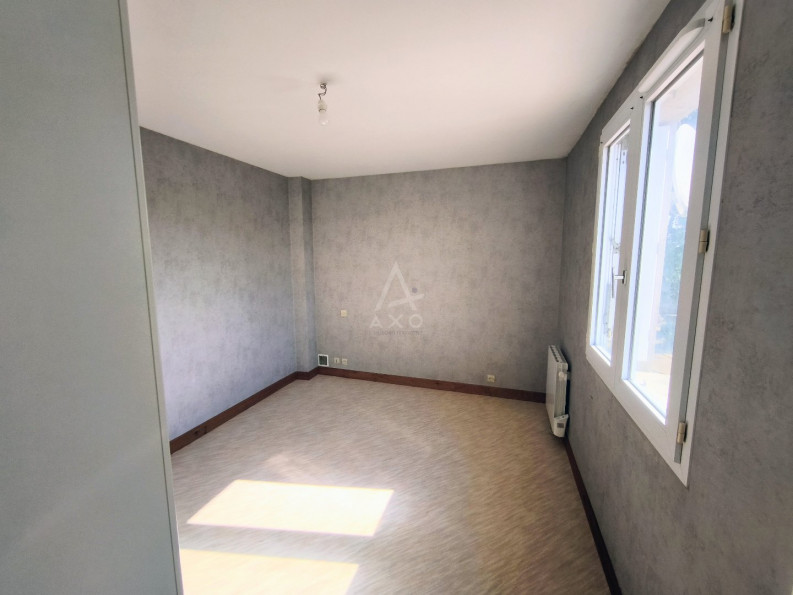 vente Maison La Chapelle Du Genet - Photo 6