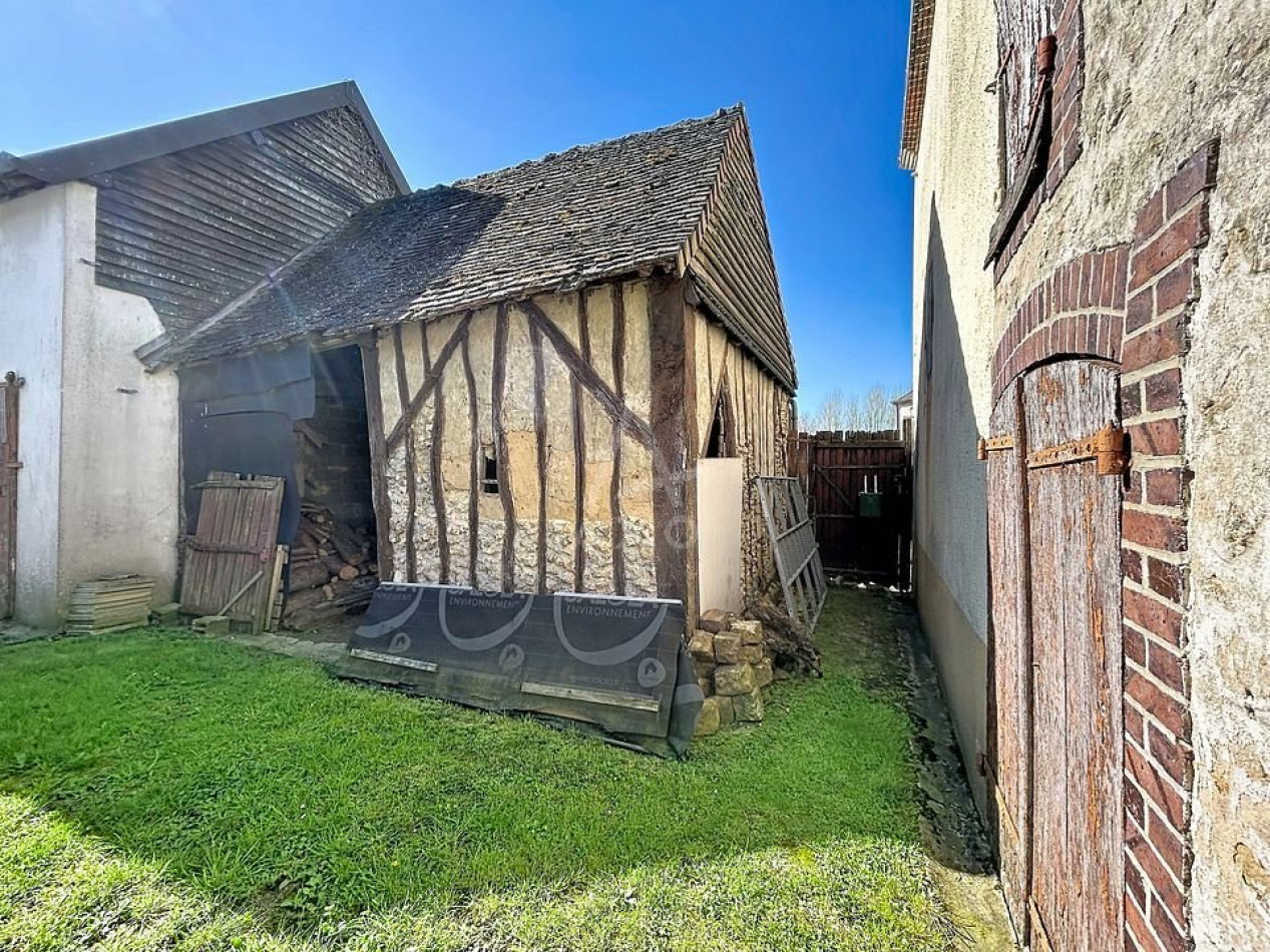 vente Maison de village Melleray - Photo 16