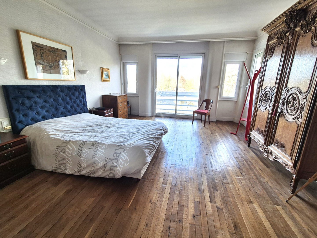 vente Maison bourgeoise Longue Jumelles - Photo 7