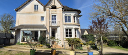 vente Maison bourgeoise Longue Jumelles