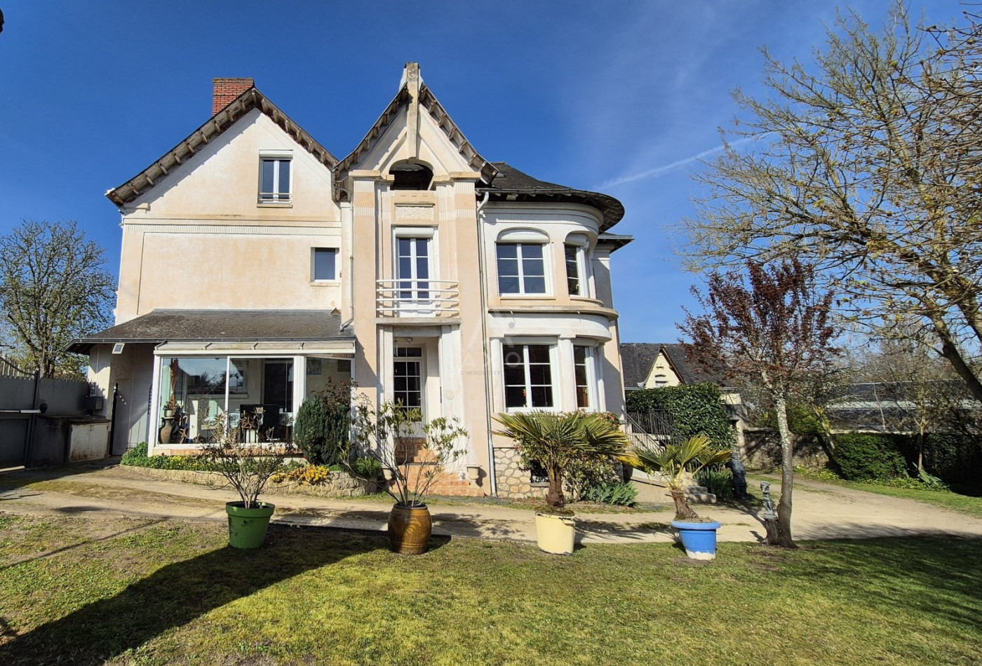 vente Maison bourgeoise Longue Jumelles - Photo 1