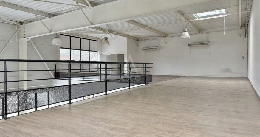 location Local commercial Marly