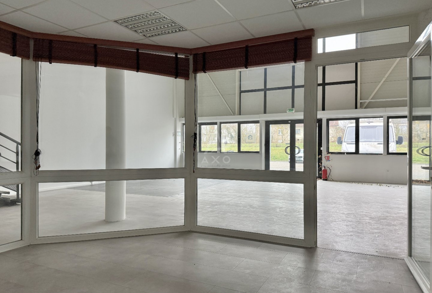 location Local commercial Marly - Photo 10