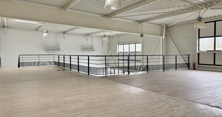 location Local commercial Marly