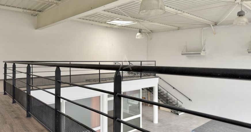 location Local commercial Marly