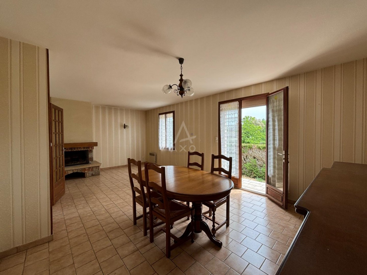 vente Maison Saint Denis D'anjou - Photo 9