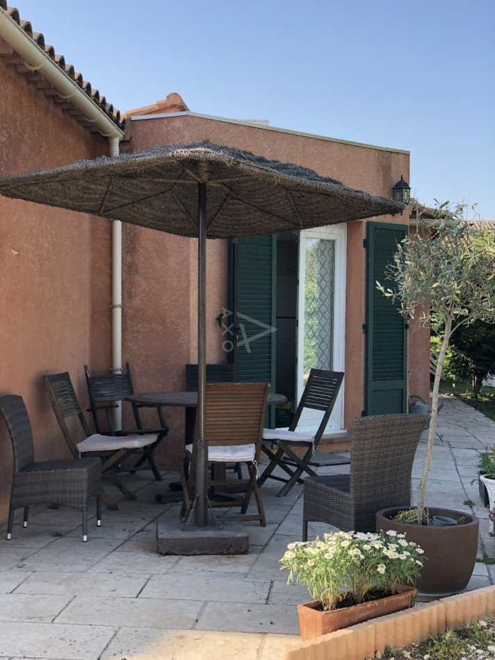 vente Appartement en rez de jardin Arles - Photo 2