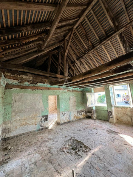 vente Maison de village Noyant - Photo 5