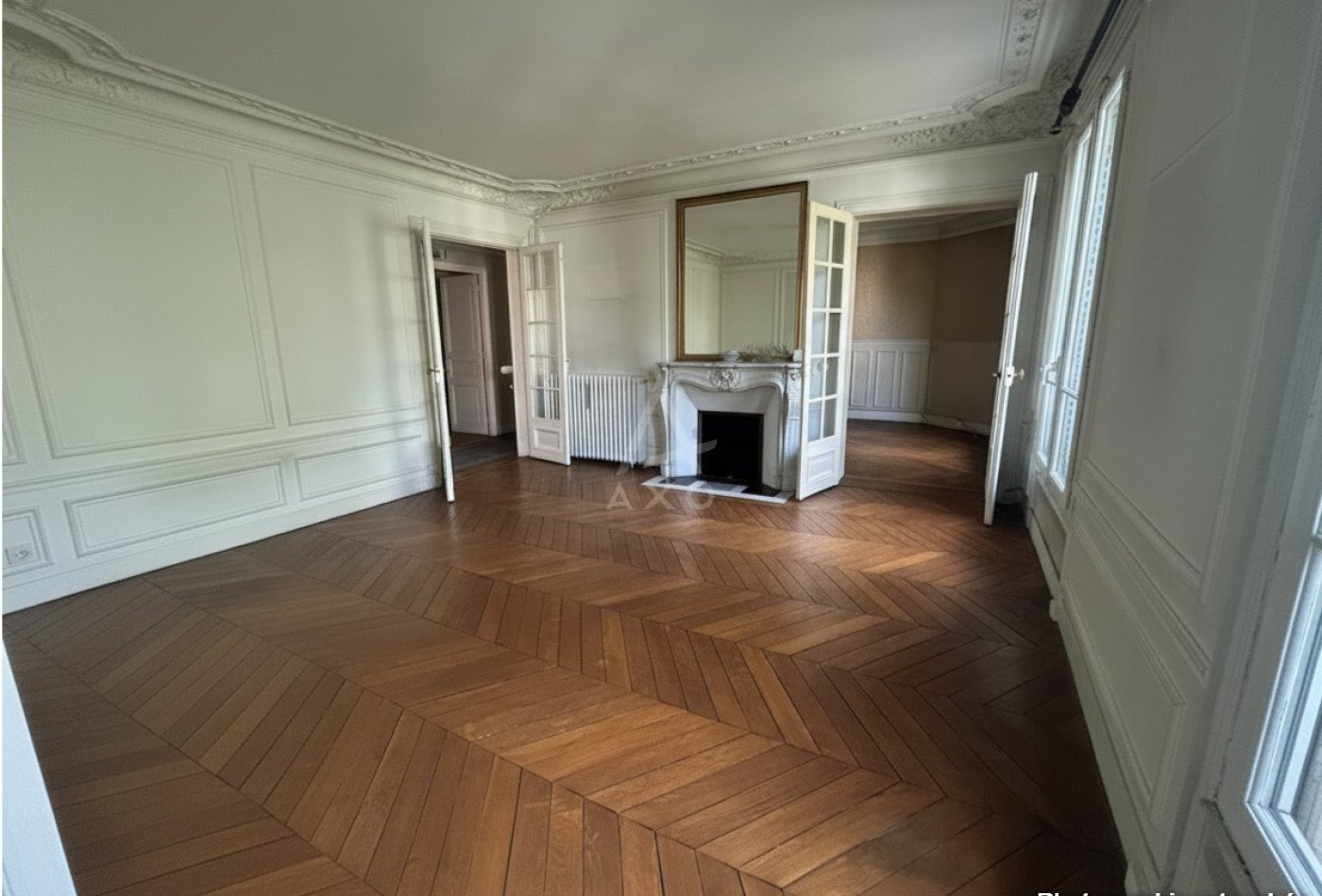 vente Appartement Paris 18eme Arrondissement - Photo 1