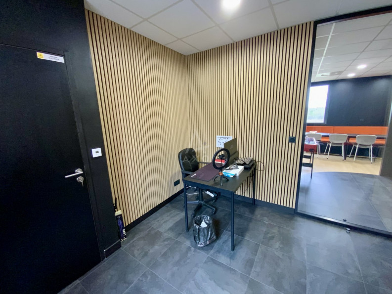 location Entrepots et bureaux Fabregues - Photo 8