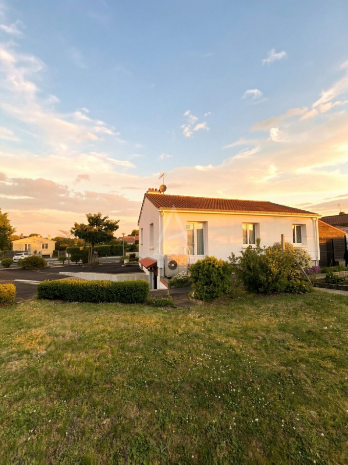 vente Maison Montaigu-vendÉe - Photo 2