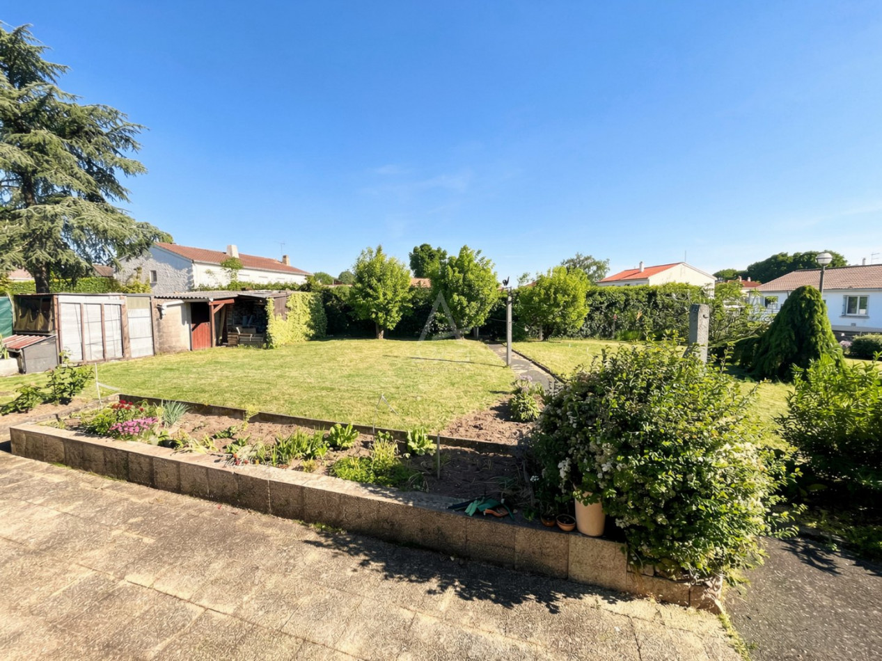 vente Maison Montaigu-vendÉe - Photo 17