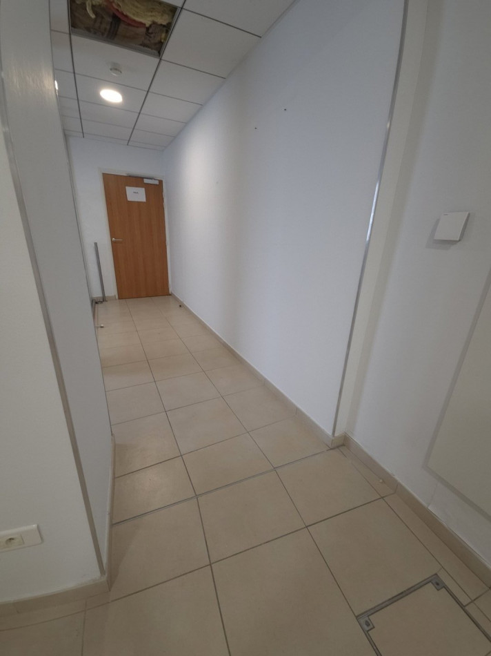 vente Local commercial Solre Le Chateau - Photo 7