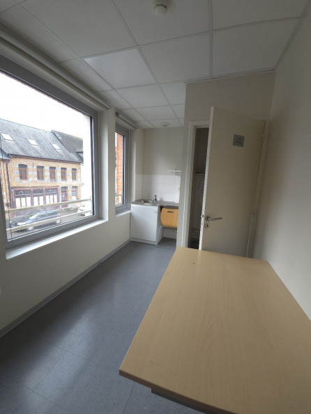 vente Local commercial Solre Le Chateau - Photo 9