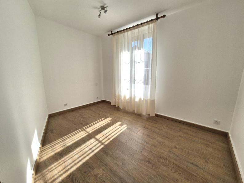 location Maison de ville Durtal - Photo 5