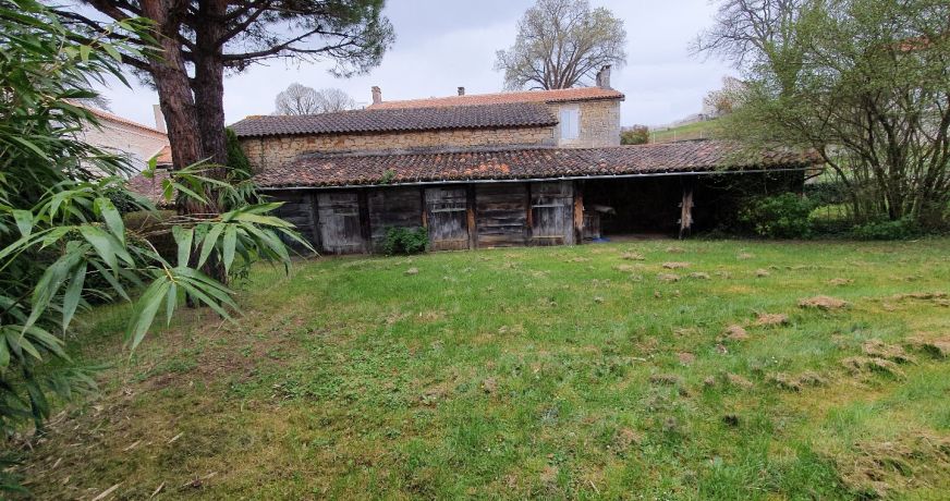 vente Maison en pierre Chazelles