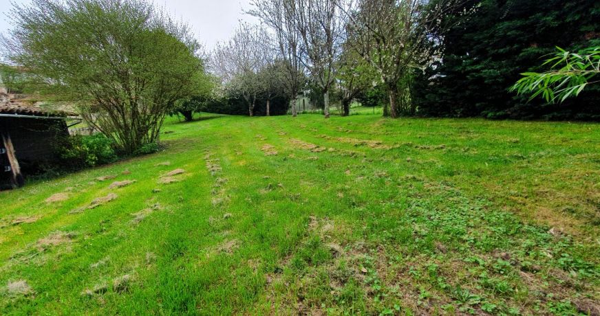 vente Maison en pierre Chazelles